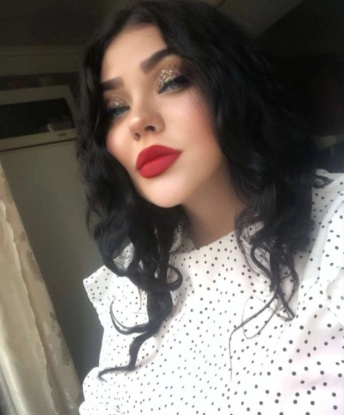 Оксана, 26 лет, 4 размер груди